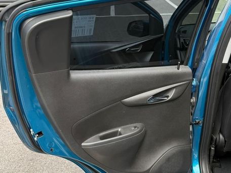 Chevrolet Spark, 2019 — фото 11