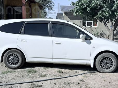 Honda Stream, 2002 — сүрөт 4