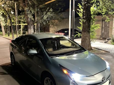 Toyota Prius, 2016 — 照片 7