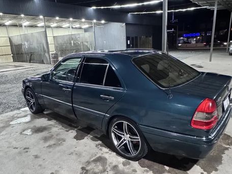 Mercedes-Benz C-Class, 1995 — сүрөт 3