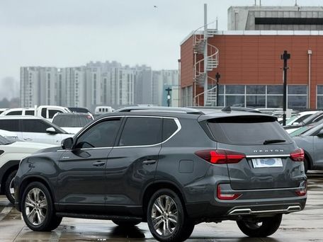 SsangYong Rexton, 2020 — photo 10