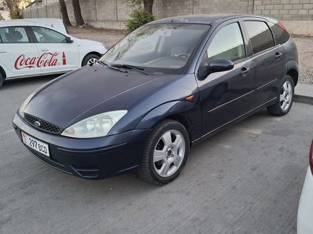 Ford Focus, 2003 — photo 2