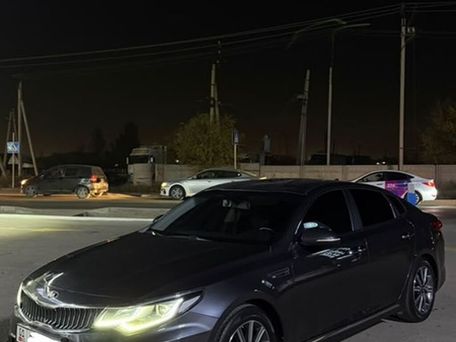 Kia K5, 2018 — photo 2