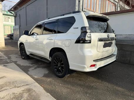 Toyota Land Cruiser Prado, 2020 — photo 3
