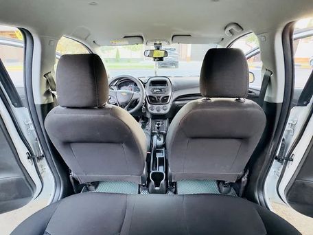 Chevrolet Spark, 2018 — фото 11