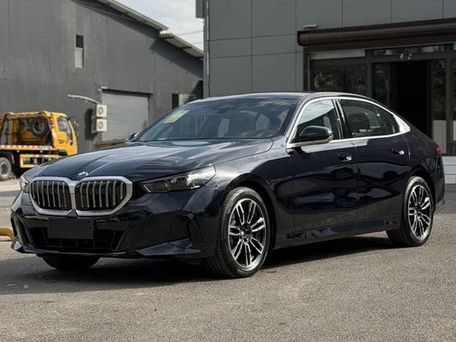 BMW 5 серии, 2026 — фото 3
