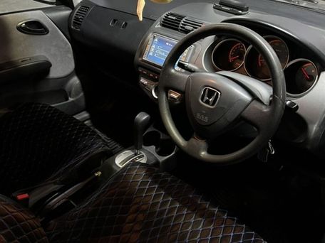 Honda Fit, 2005 — фото 7