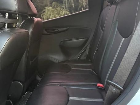 Chevrolet Spark, 2018 — сүрөт 10