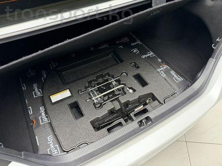 Toyota Camry, 2019 — фото 12