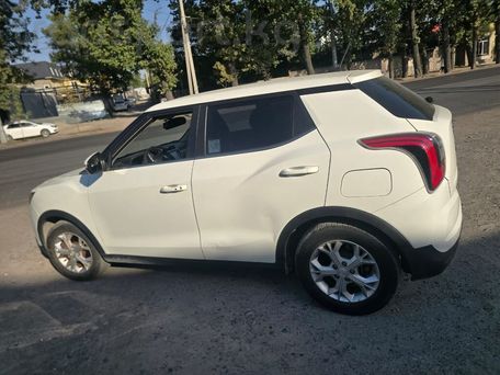 SsangYong Tivoli, 2020 — photo 3