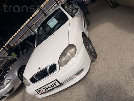 Daewoo Lanos, 1996