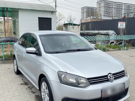 Volkswagen Polo, 2013 — фото 1