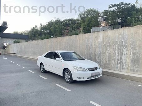 Toyota Camry, 2005 — фото 1