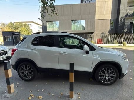 Chevrolet Trax, 2020 — сүрөт 7