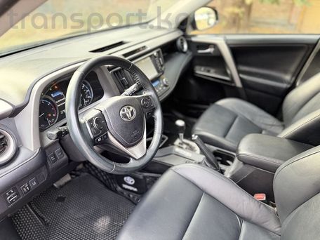 Toyota RAV4, 2017 — photo 11