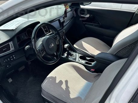 Kia Niro, 2018 — фото 10