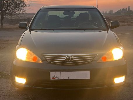 Toyota Camry, 2004 — 照片 1