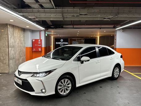Toyota Corolla, 2020 — фото 1