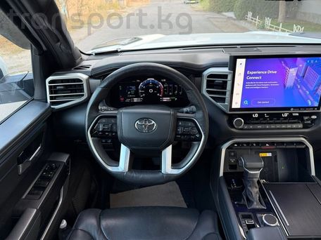 Toyota Tundra, 2023 — сүрөт 15