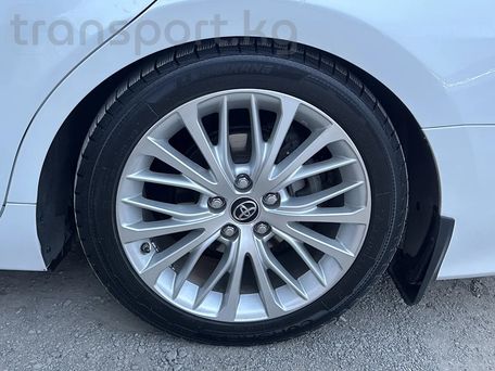 Toyota Camry, 2018 — 照片 4
