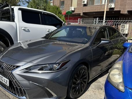 Lexus ES, 2019 — photo 3