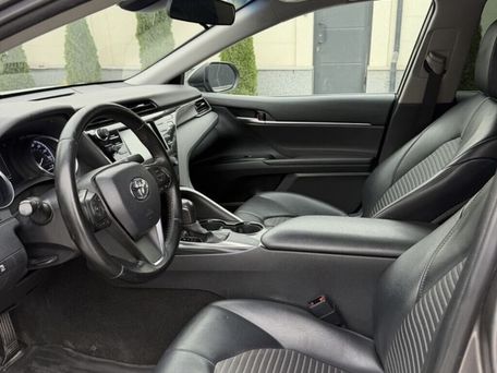 Toyota Camry, 2020 — 照片 6