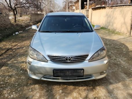 Toyota Camry, 2004 — 照片 1