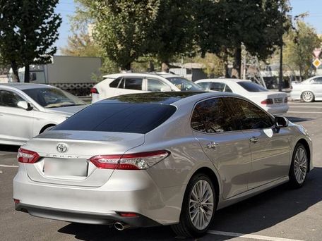 Toyota Camry, 2019 — photo 4