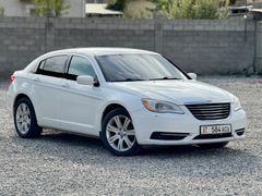 Chrysler 200