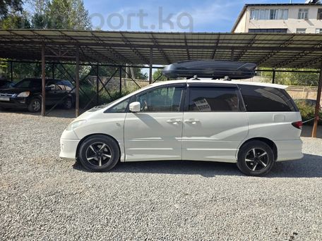 Toyota Estima, 2004 — 照片 3