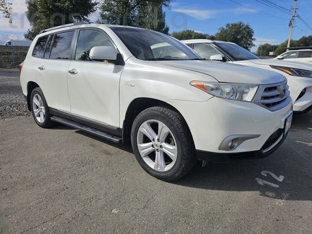 Toyota Highlander, 2011