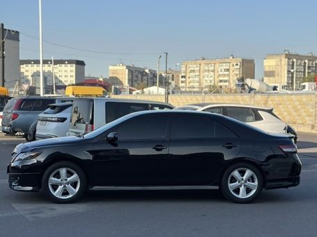 Toyota Camry, 2010 — сүрөт 2