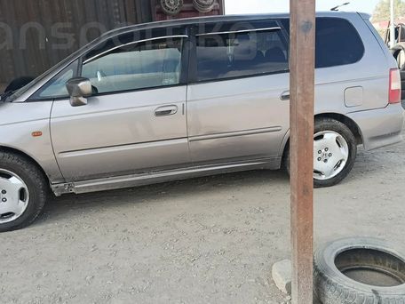 Honda Odyssey, 2000 — photo 1