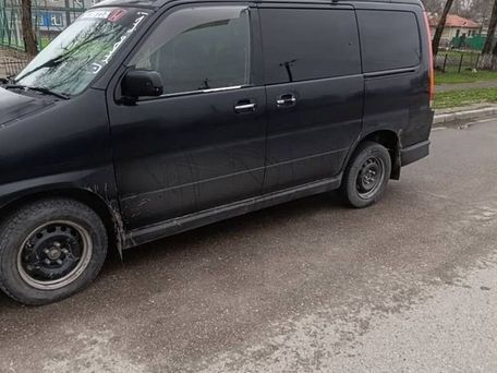 Honda Stepwgn, 2001 — photo 2