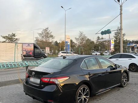 Toyota Camry, 2020 — photo 7
