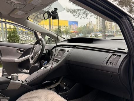 Toyota Prius, 2013 — сүрөт 12