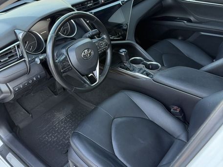 Toyota Camry, 2019 — 照片 2