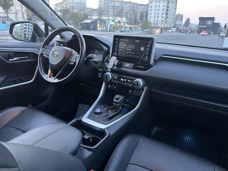 Toyota RAV4, 2020 — photo 7