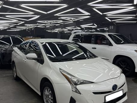 Toyota Prius, 2017 — 照片 3