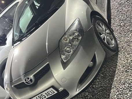 Toyota Auris, 2009 — photo 2