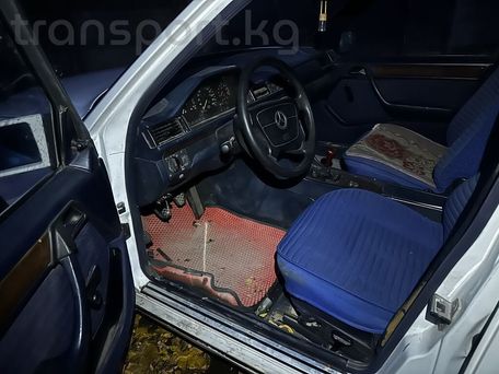 Mercedes-Benz E-Класс, 1990 — photo 6