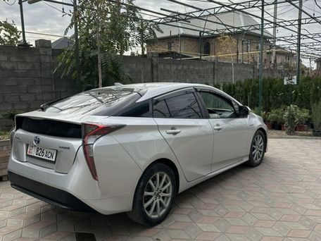 Toyota Prius, 2017 — сүрөт 3