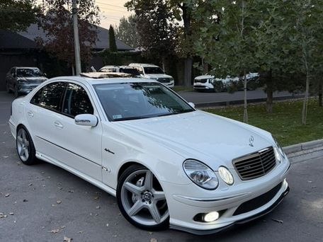 Mercedes-Benz E-Класс, 2003 — 照片 1
