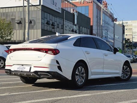 Kia K5, 2022 — 照片 5