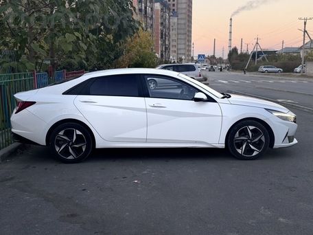 Hyundai Elantra, 2020 — сүрөт 4