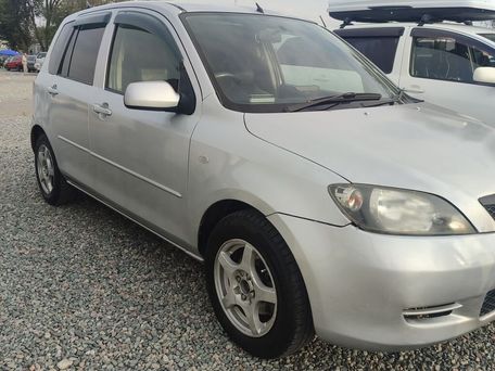 Mazda Demio, 2003 — фото 1