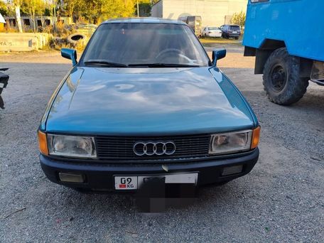 Audi 80, 1990 — 照片 1