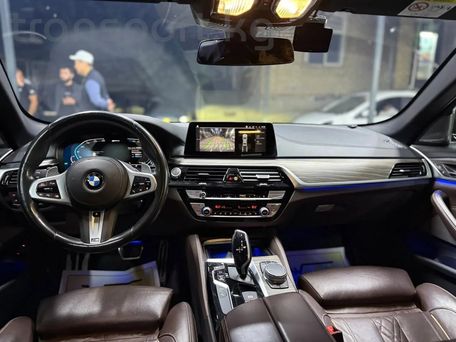 BMW 5 серии, 2020 — 照片 6
