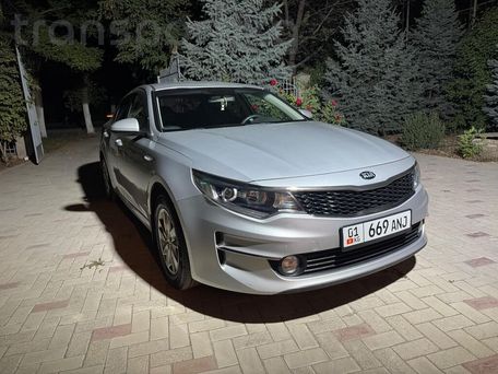 Kia K5, 2016