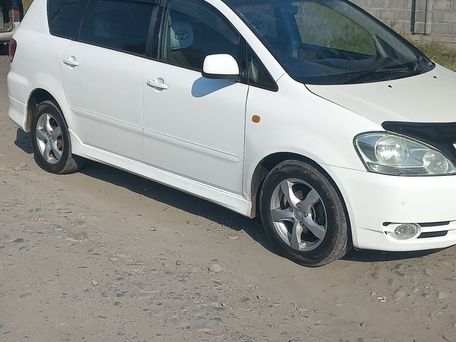 Toyota Ipsum, 2001 — 照片 2